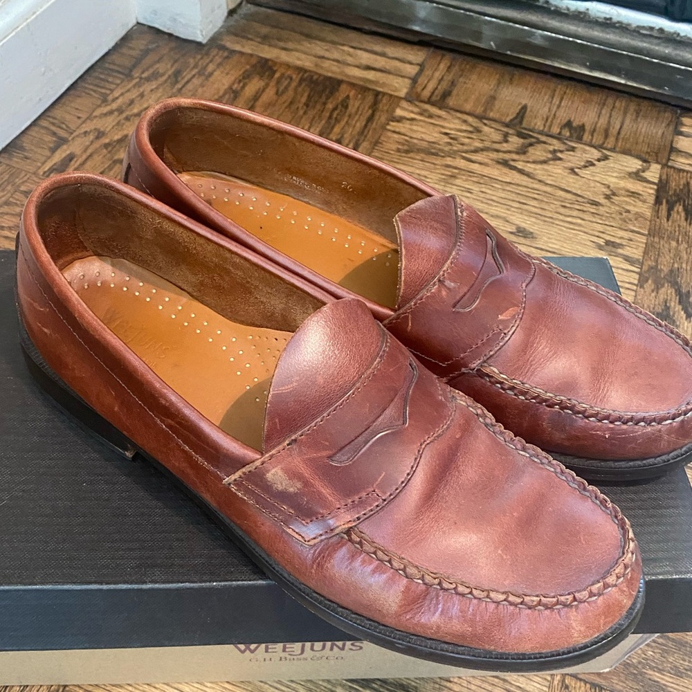 Bass Weejuns Parker Loafers - Picture 6 of 9